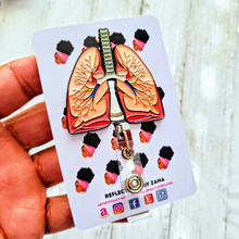 Load image into Gallery viewer, Anatomical Lungs Retractable Badge Reel
